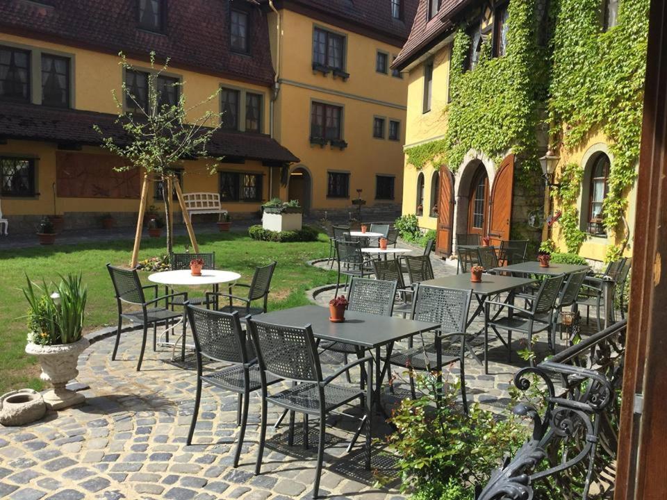 Hotel Leicht Biebelried Ngoại thất bức ảnh