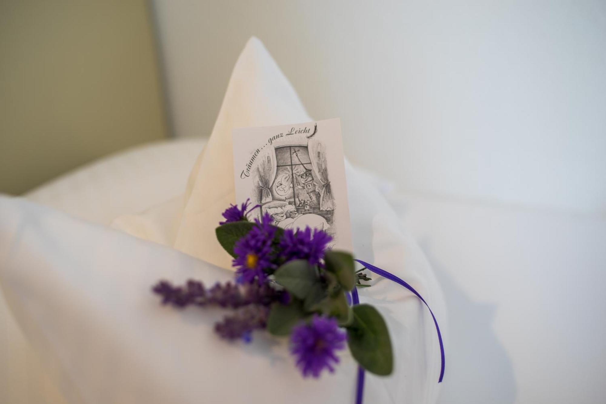 Hotel Leicht Biebelried Ngoại thất bức ảnh